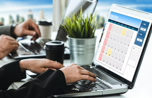 Organisation du planning avec Daniel Bousquet à Toulouse dans un bureau moderne et lumineux,